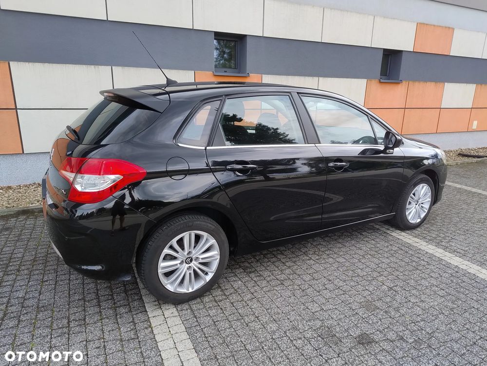 Citroën C4 VTi 95 Attraction - 3