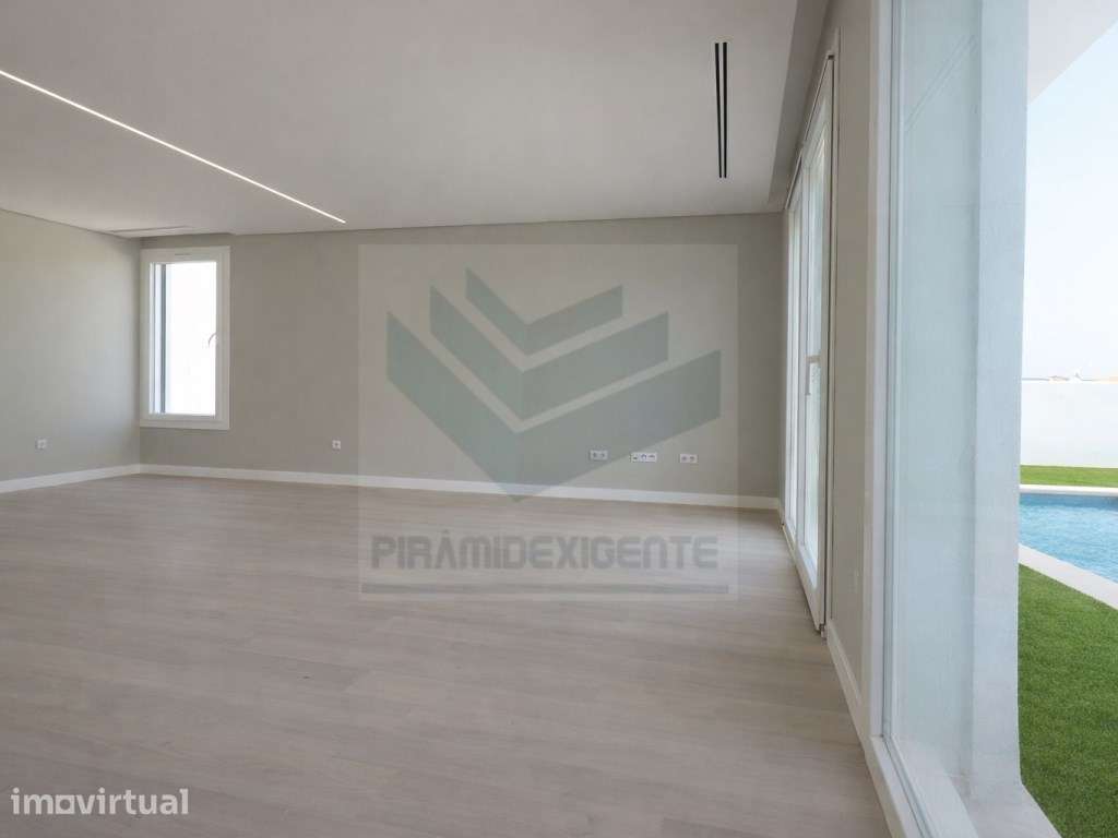 Moradia Isolada NOVA! Piscina Lavandaria Boas Áreas, Azeitão - Grande imagem: 5/26