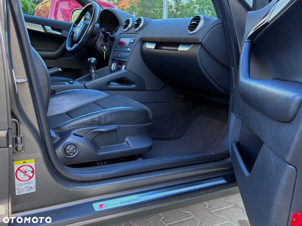 Audi A3 Sportback 2.0 TDI DPF S line Sportpaket (plus) - 11