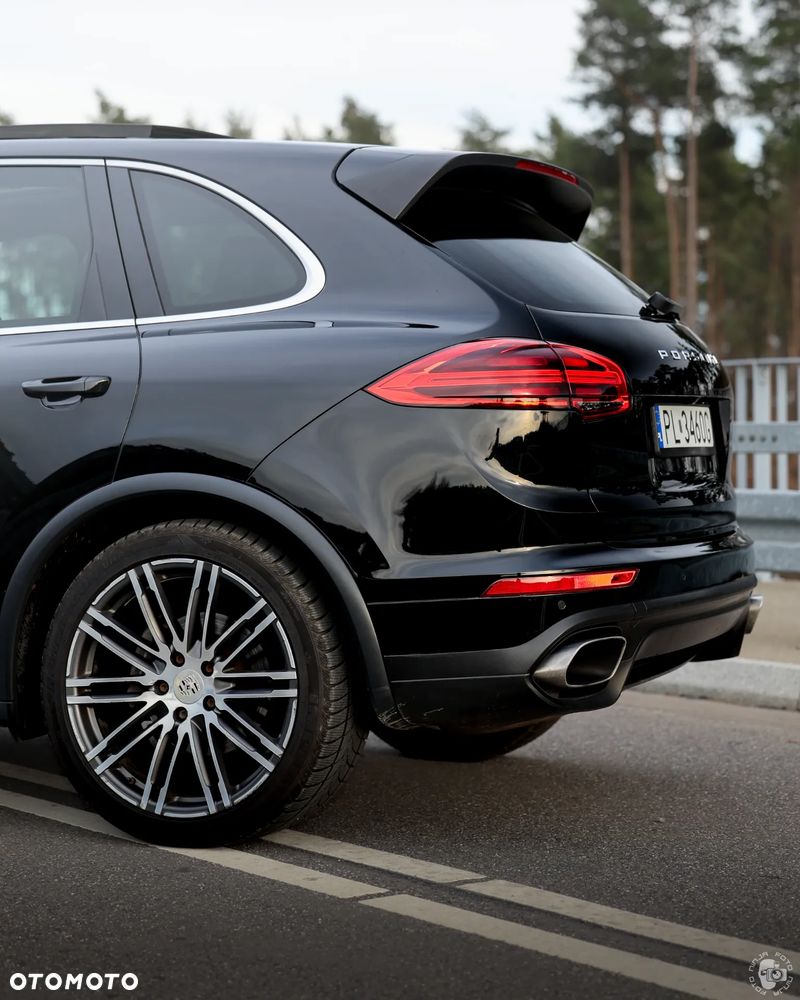 Porsche Cayenne - 17