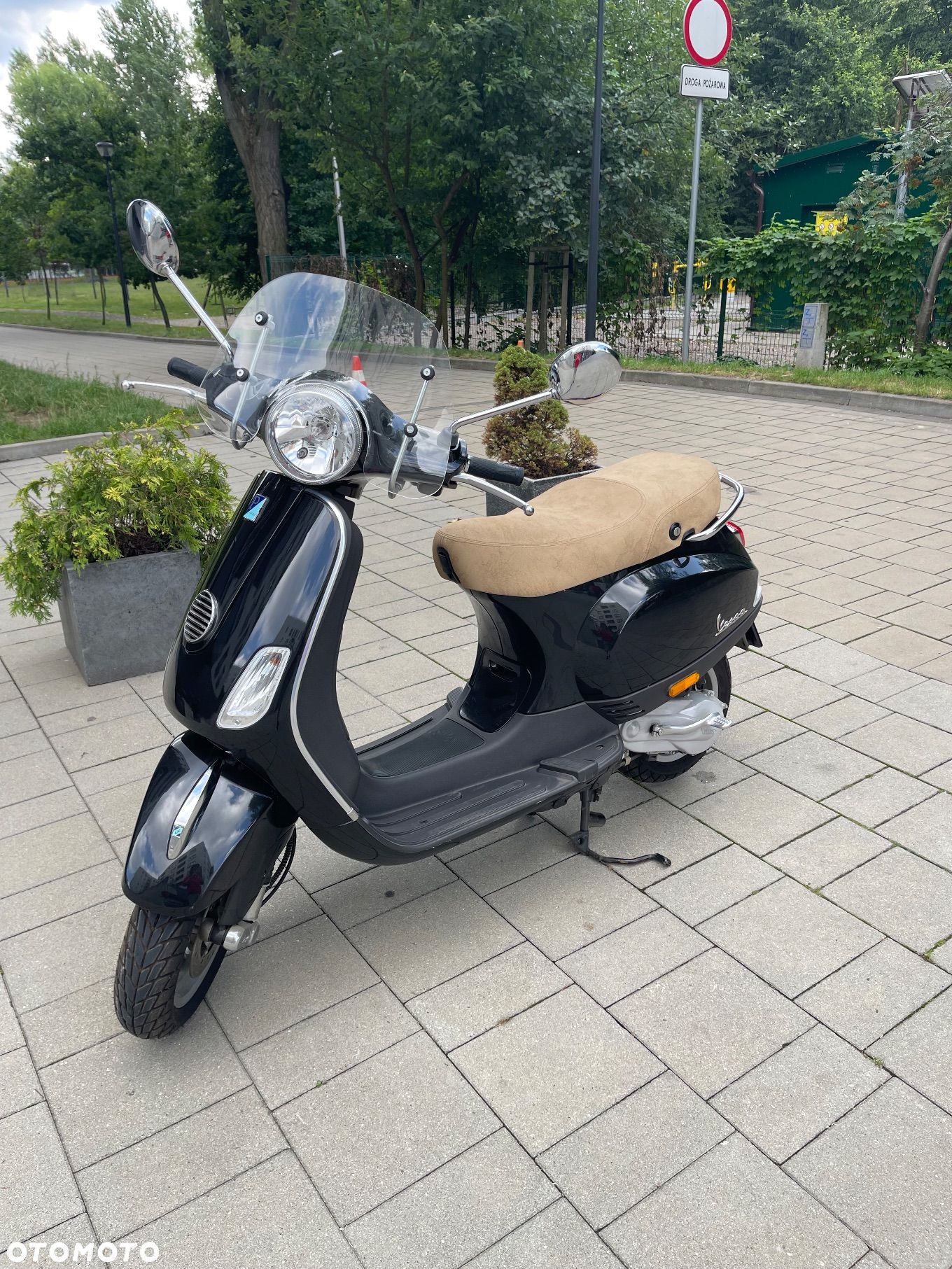 Vespa LX - 1