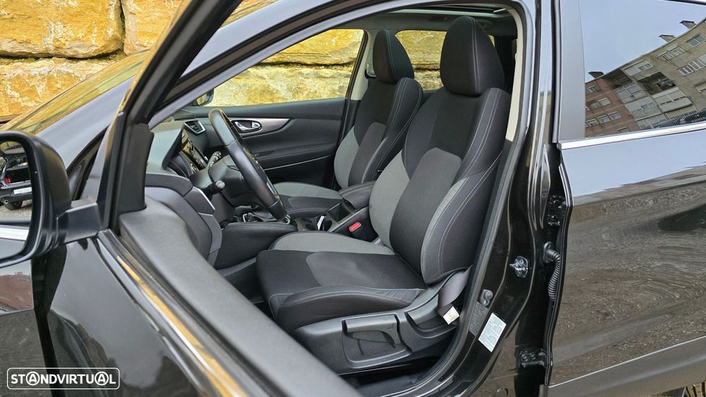 Nissan Qashqai 1.6 dCi Tekna Xtronic - 32