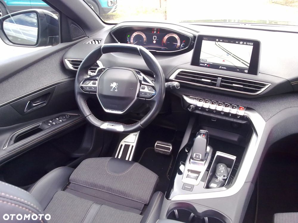 Peugeot 5008 1.6 PureTech GT Line S&S EAT8 - 17
