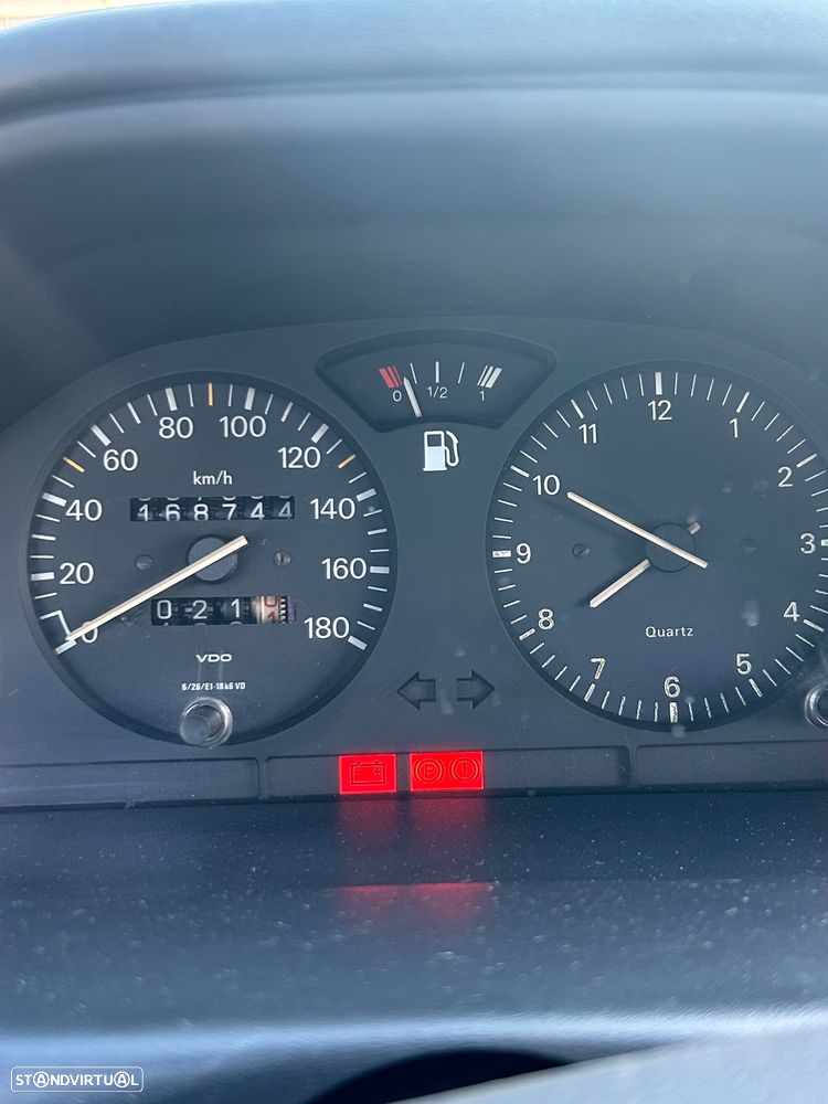 Peugeot 106 1.1 Color Line - 4