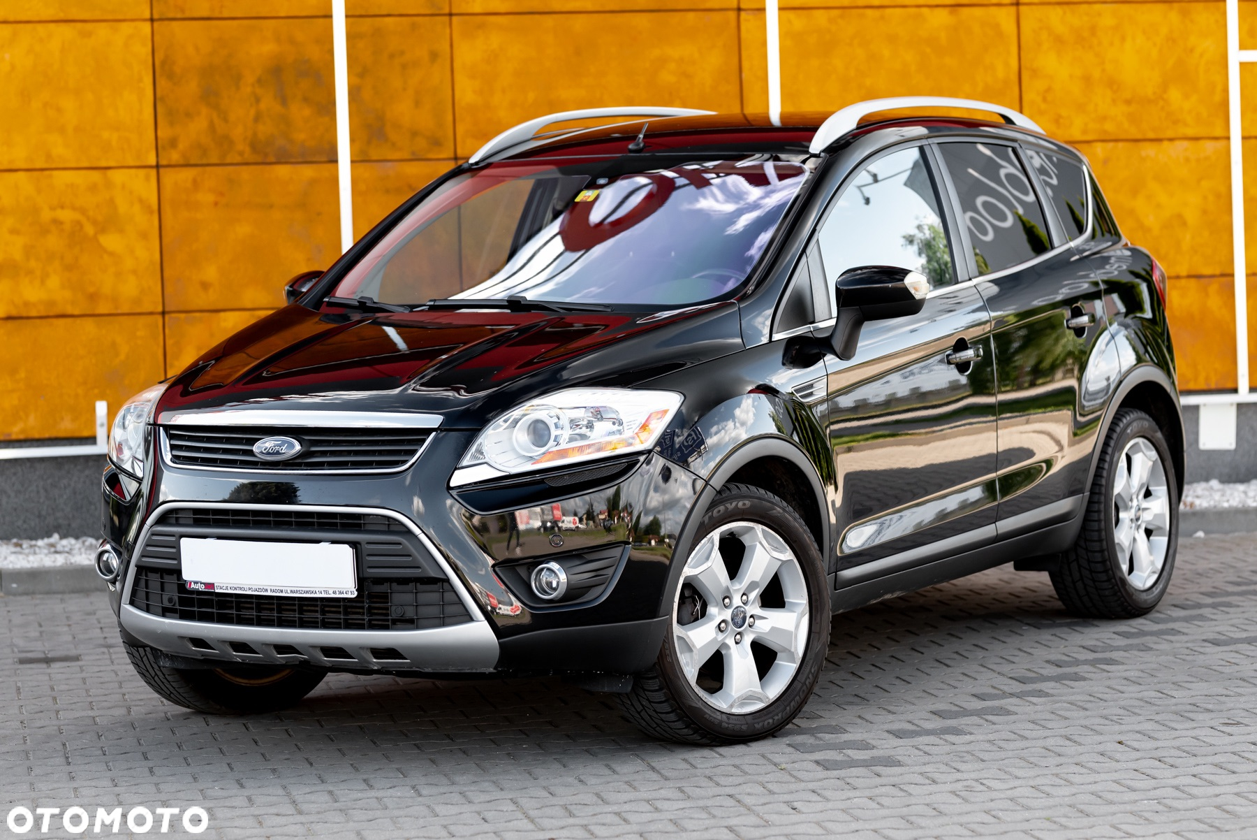 Ford Kuga 2.5 4x4 Titanium - 2