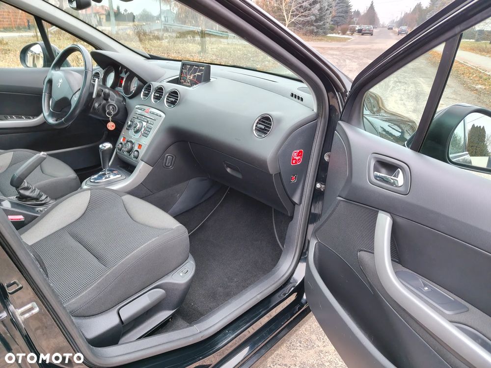 Peugeot 308 HDi FAP 110 EGS6 Business Line Niveau 1 - 9