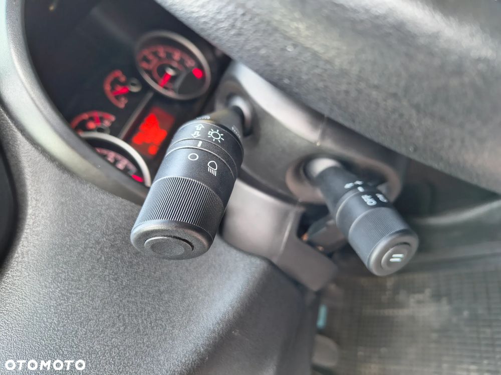 Fiat DOBLO ll LIFT - 19