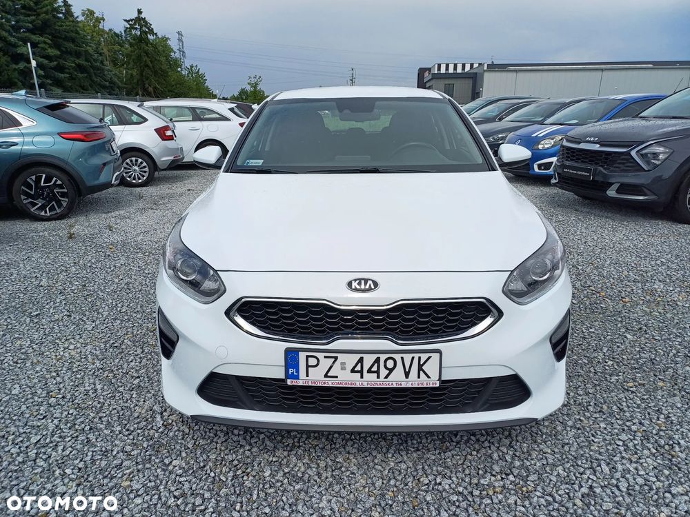 Kia Ceed 1.4 M - 11