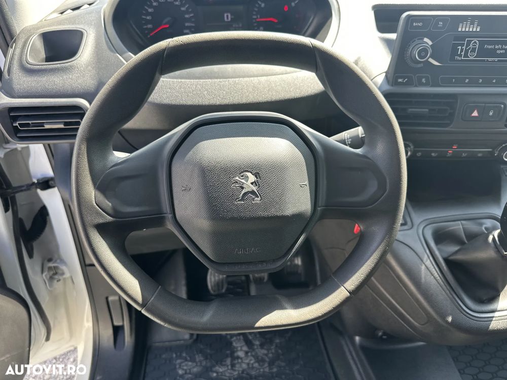Peugeot Partner Standard - 16