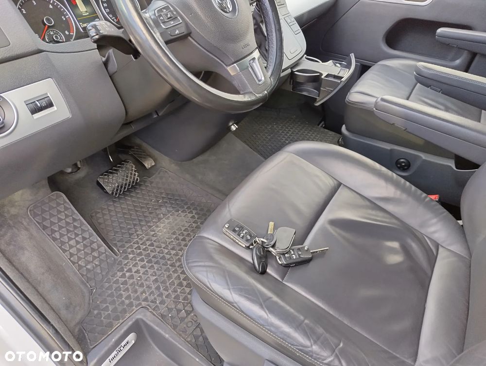 Volkswagen Multivan 2.0 BiTDI L1 Highline 4Motion DSG - 25