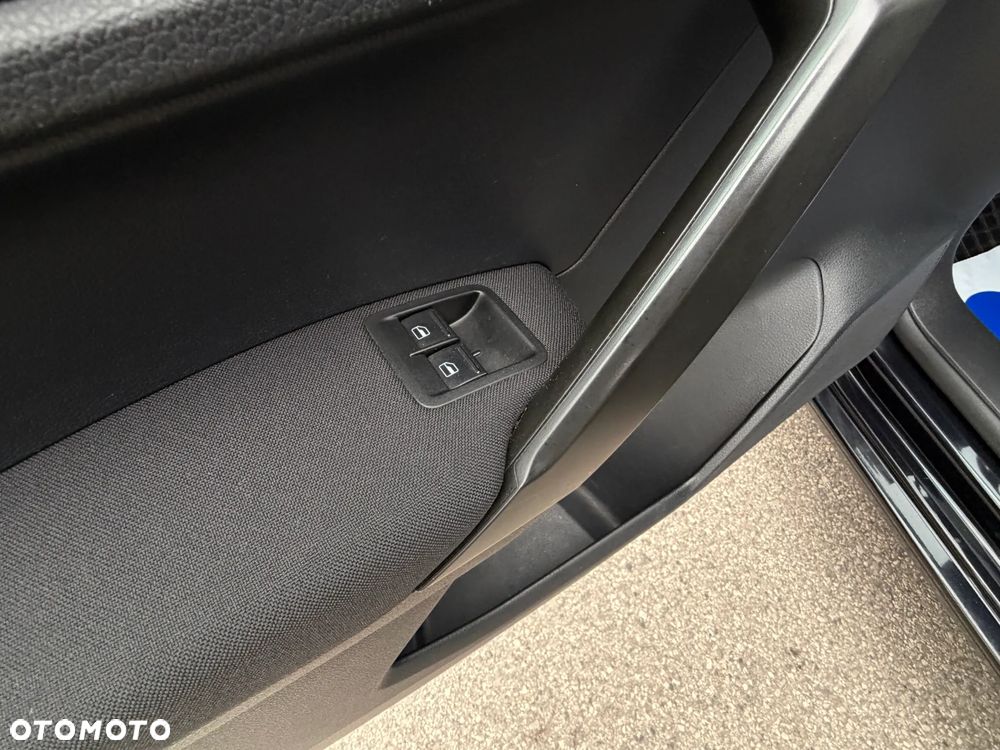 Volkswagen Caddy 1.4 TSI Trendline - 31