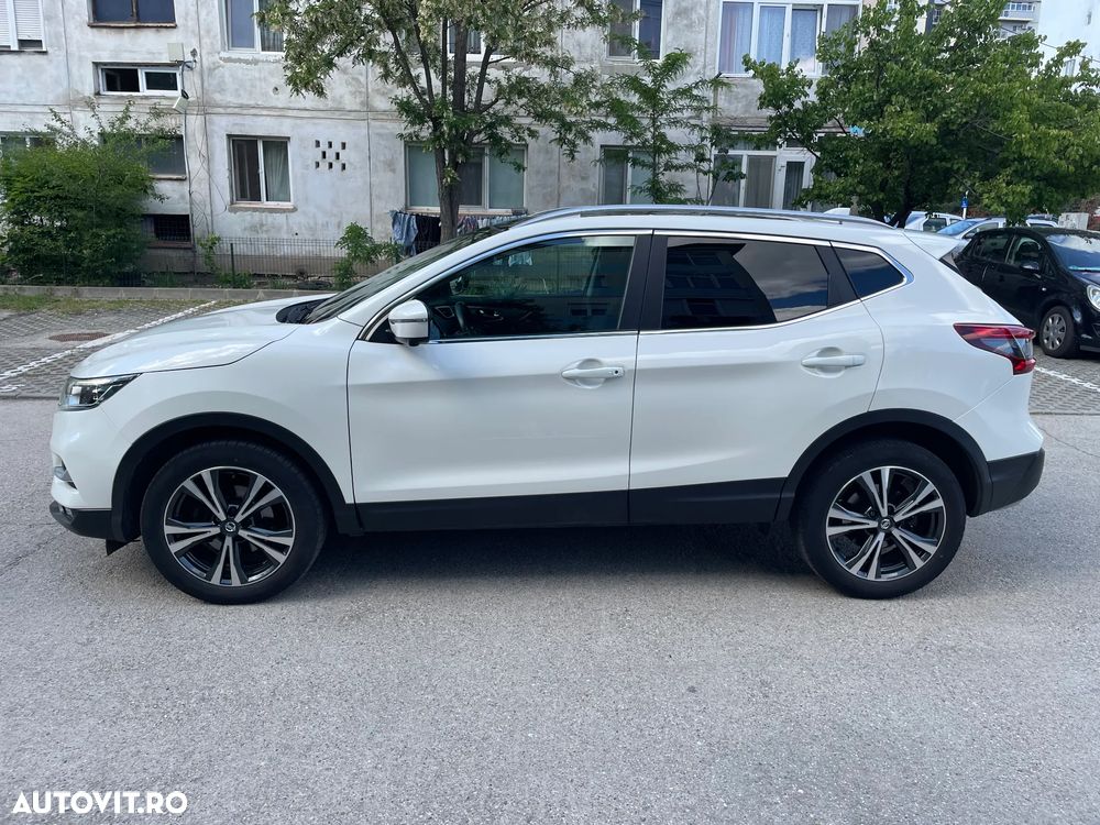 Nissan Qashqai 1.5 DCI TEKNA - 11