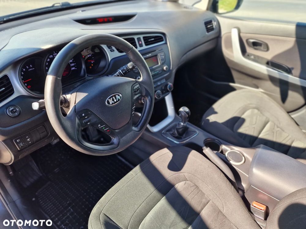 Kia Ceed 1.4 CRDi L - 19
