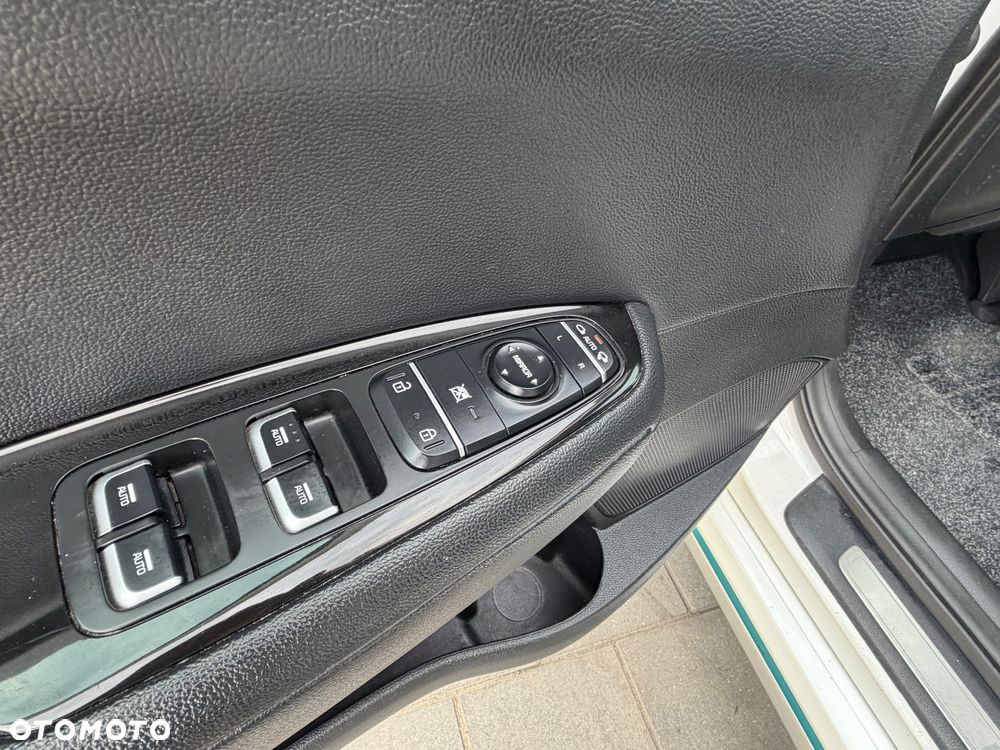 Kia Optima 2.0 GDI Spirit - 21