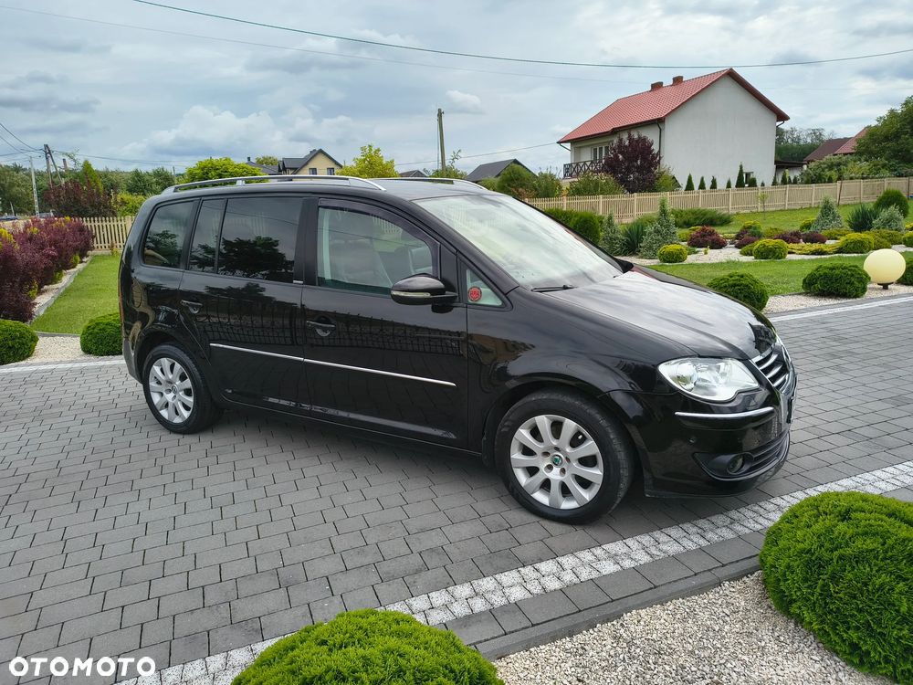 Volkswagen Touran 2.0 TDI Freestyle - 4