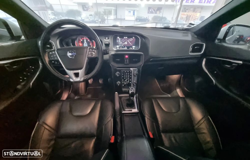 Volvo V40 1.6 D2 R-Design - 5