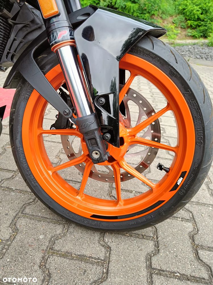 KTM Duke 390 - 16