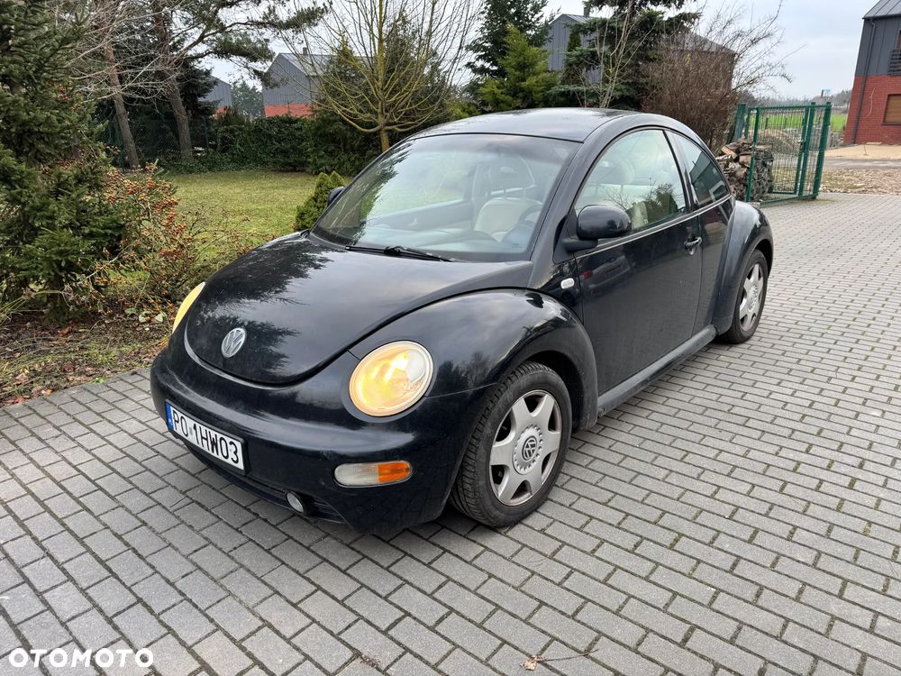 Volkswagen New Beetle - 1