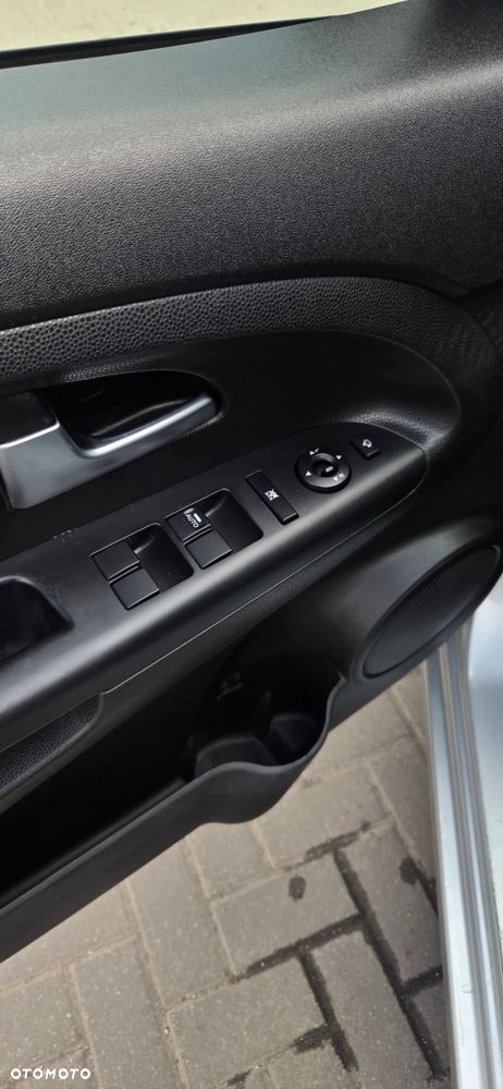 Kia Venga 1.6 CRDi 128 ISG Vision - 23