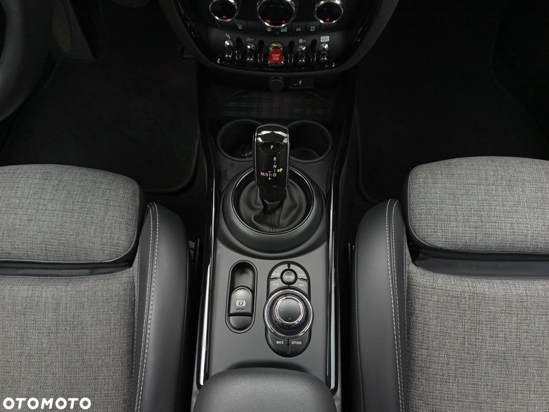 MINI Clubman - 19