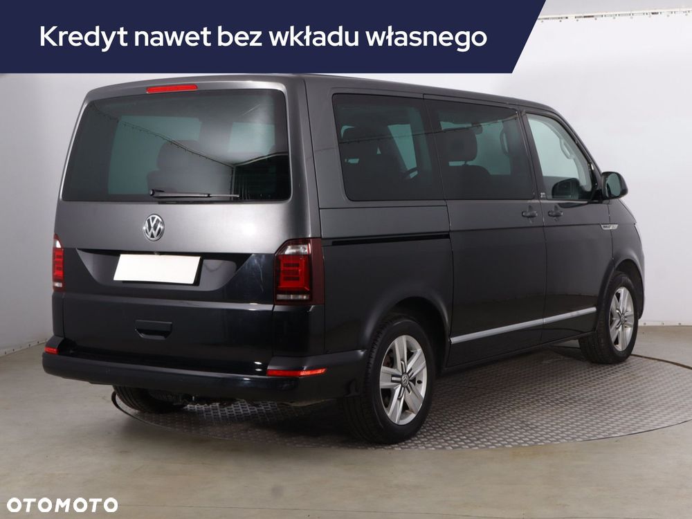 Volkswagen Multivan - 7