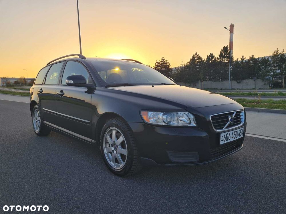 Volvo V50