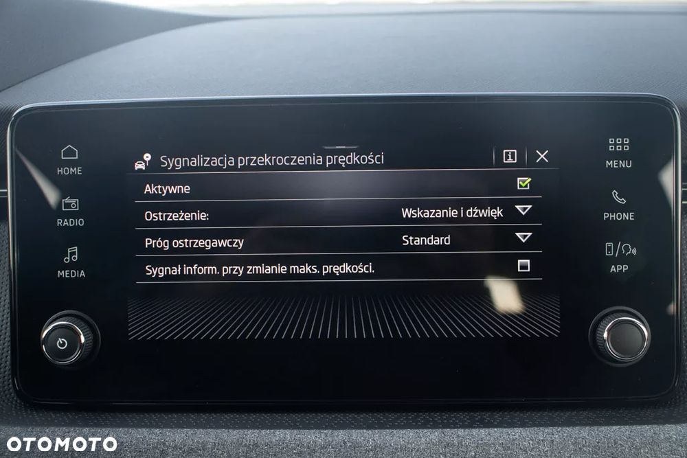 Skoda Kamiq 1.5 TSI Selection DSG - 38