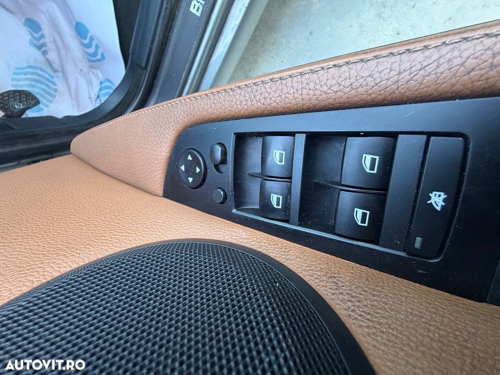 BMW Seria 3 320d DPF - 11