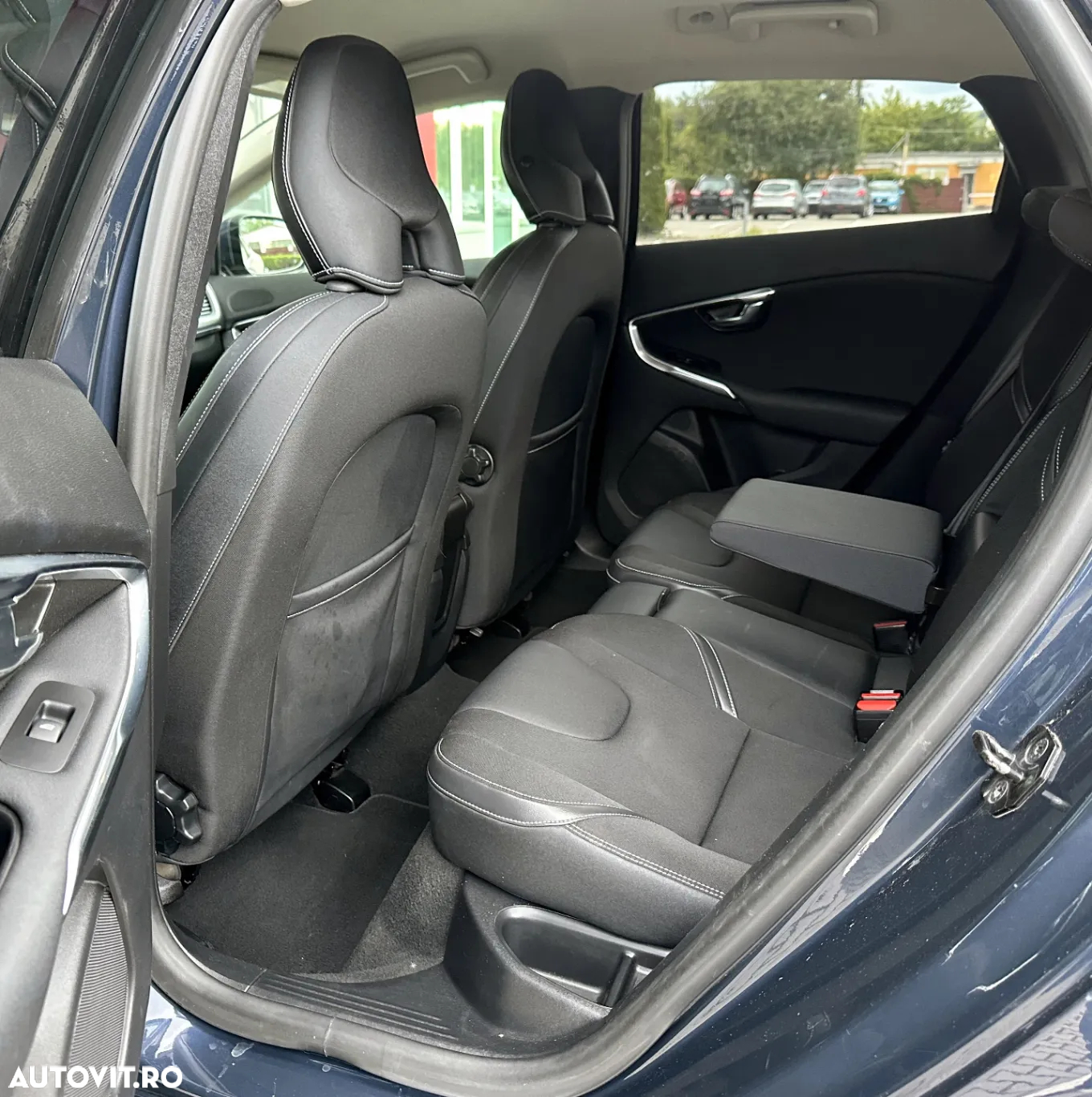Volvo V40 - 15