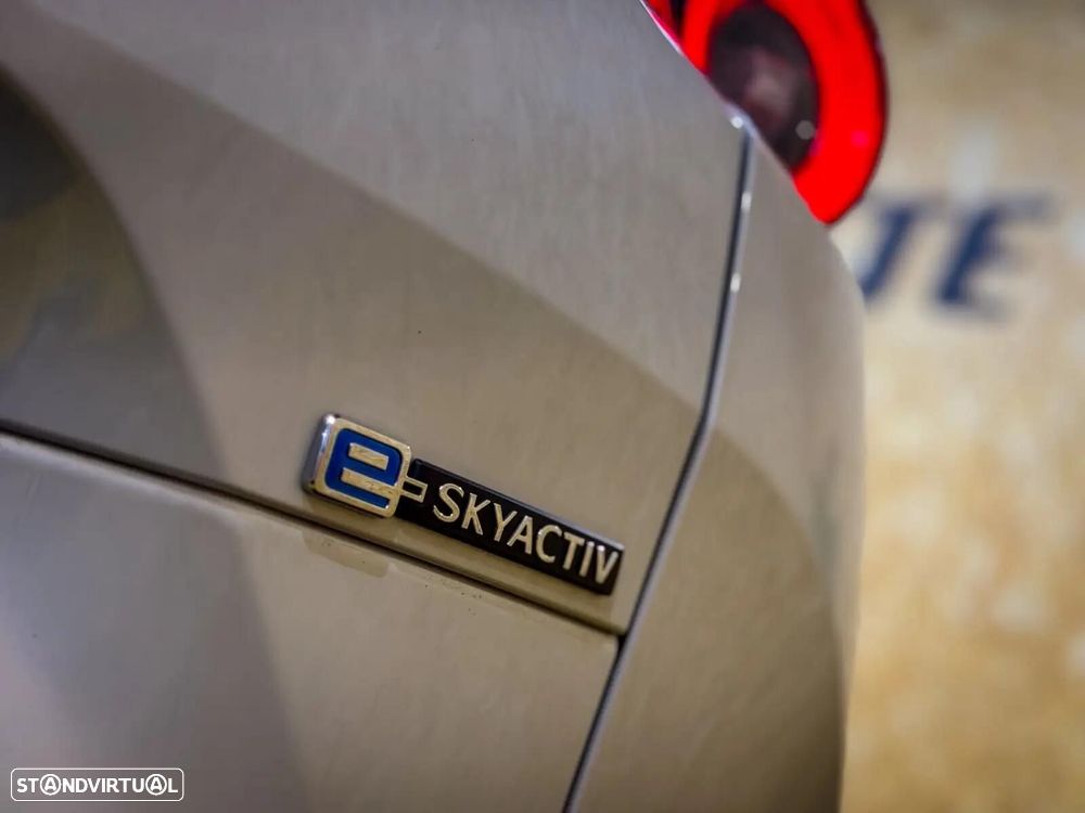 Mazda MX-30 e-SKYACTIV Exclusve-Line - 34