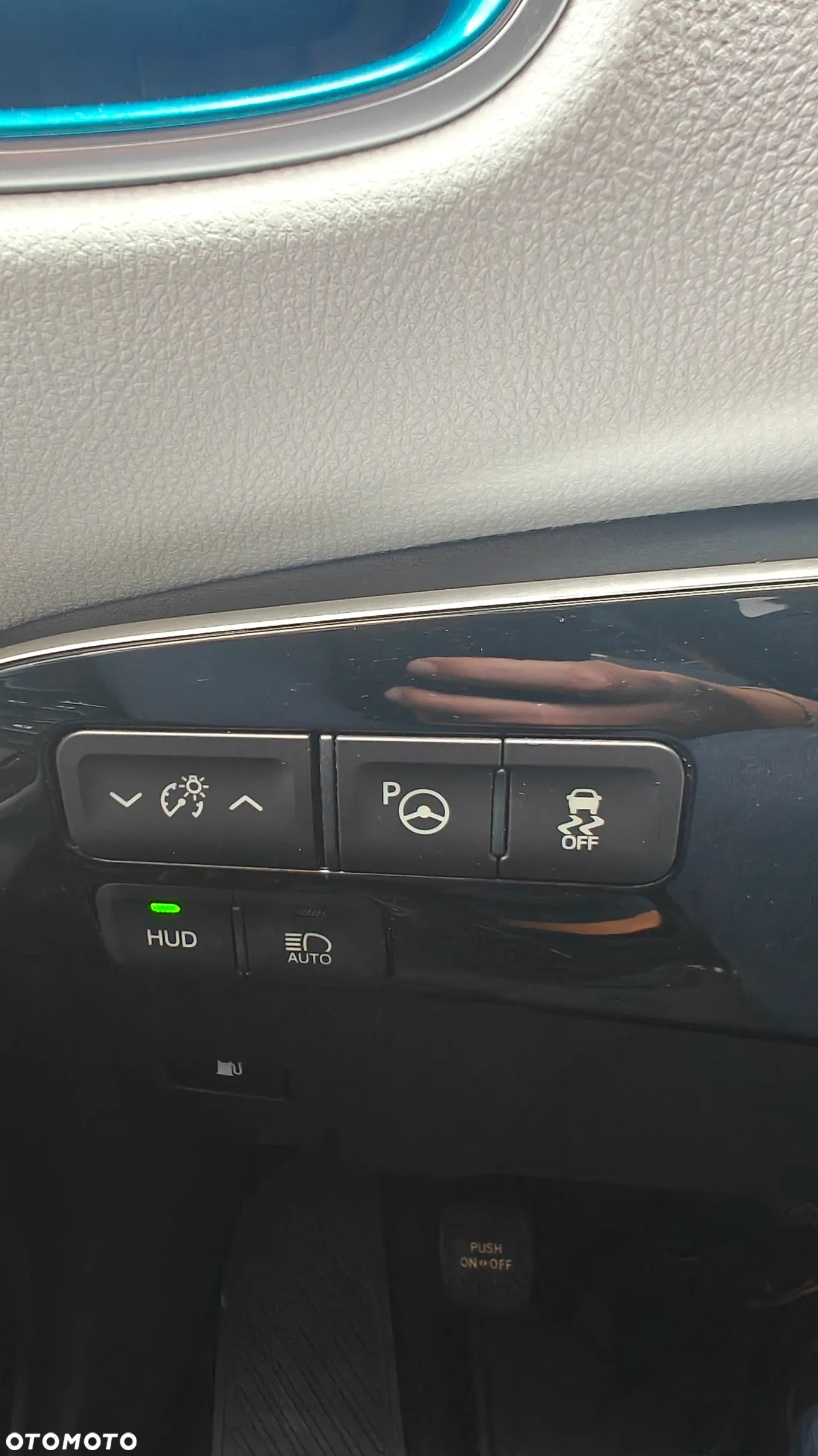 Toyota Prius 1.8 Hybrid Prestige - 18