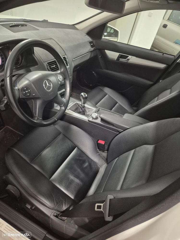 Mercedes-Benz C 220 CDi Avantgarde BlueEfficiency - 5