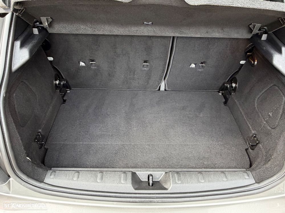 MINI 5 Portas One Auto - 22
