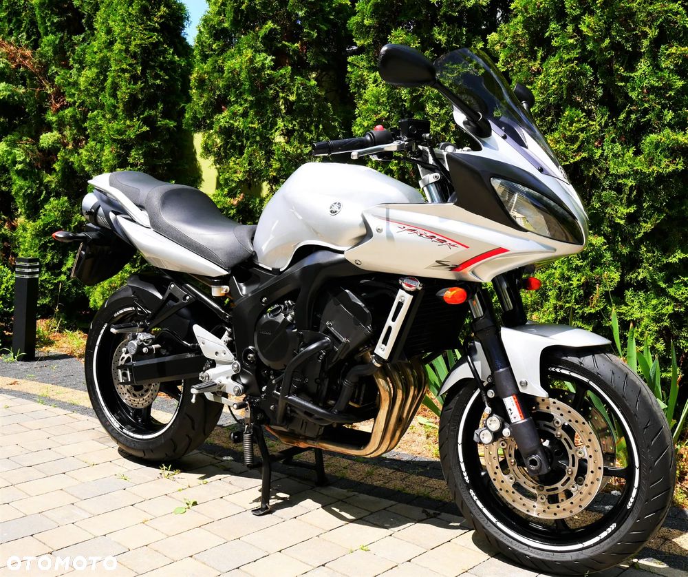 Yamaha FZ6 - 13