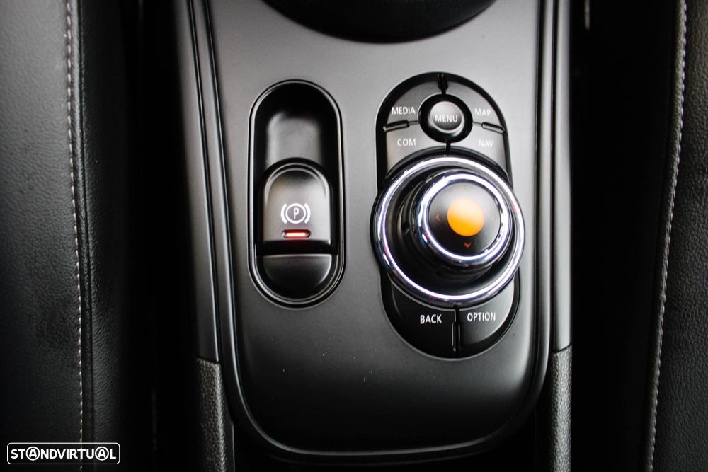 MINI Countryman Cooper D Auto - 52