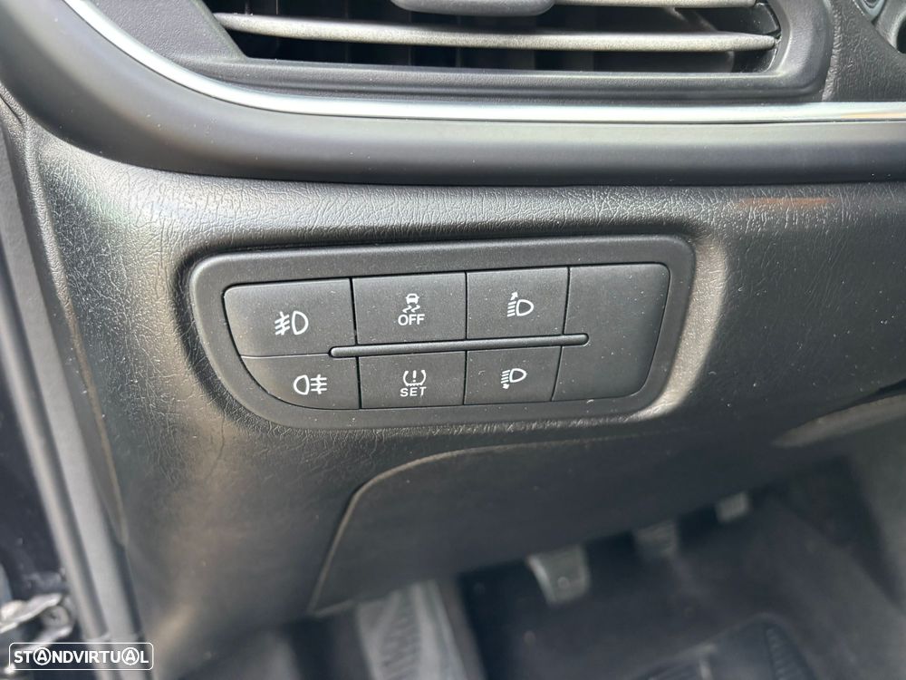 Fiat Tipo Station Wagon 1.3 M-Jet Lounge - 18