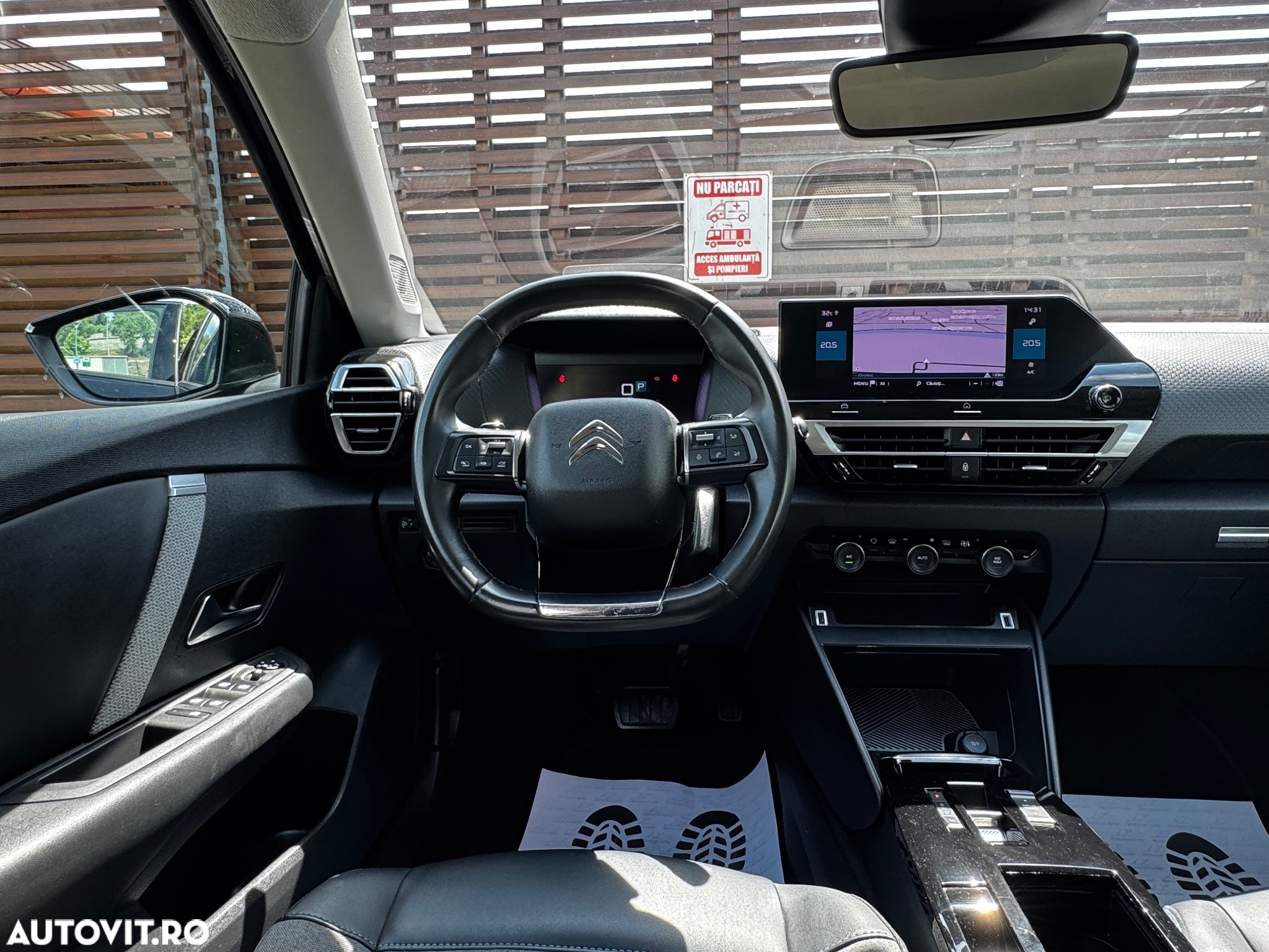 Citroën C4 BlueHDi 130 Stop&Start EAT8 SHINE - 15