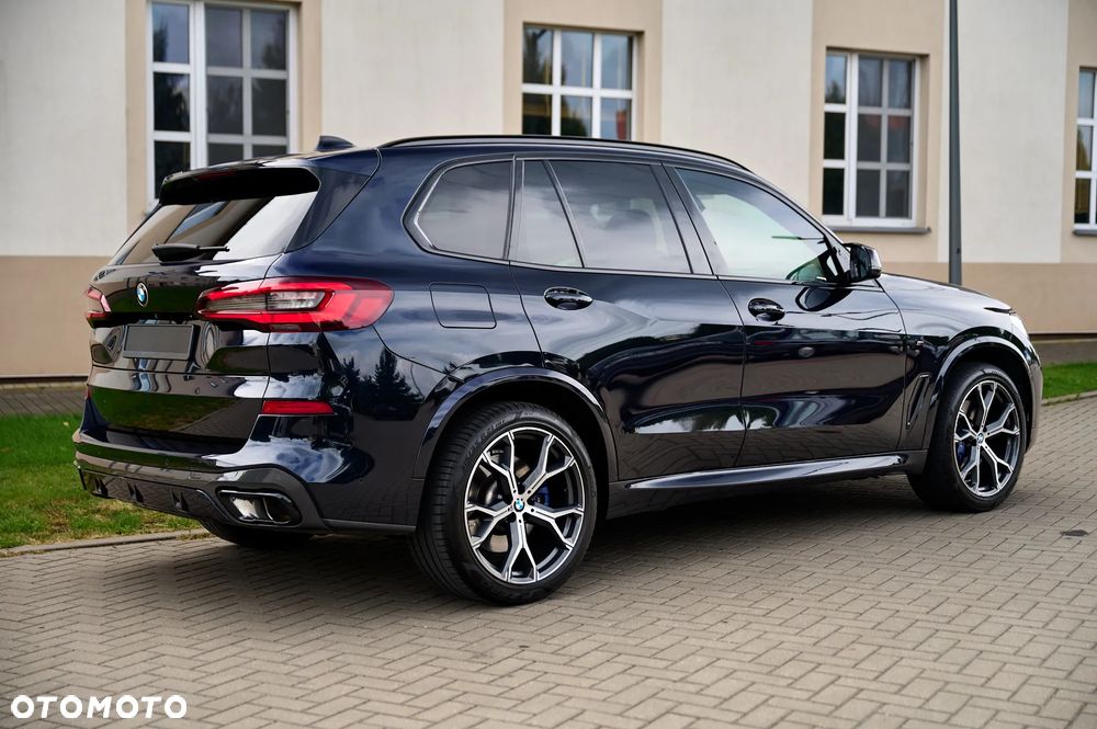 BMW X5 xDrive40i mHEV - 13