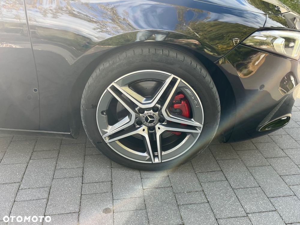 Mercedes-Benz Klasa A 250 4-Matic AMG Line 7G-DCT - 12