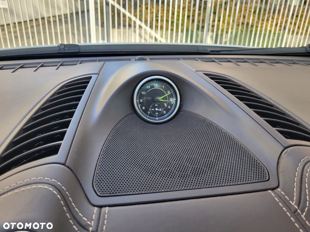 Porsche Cayenne S Hybrid Tiptronic S - 15
