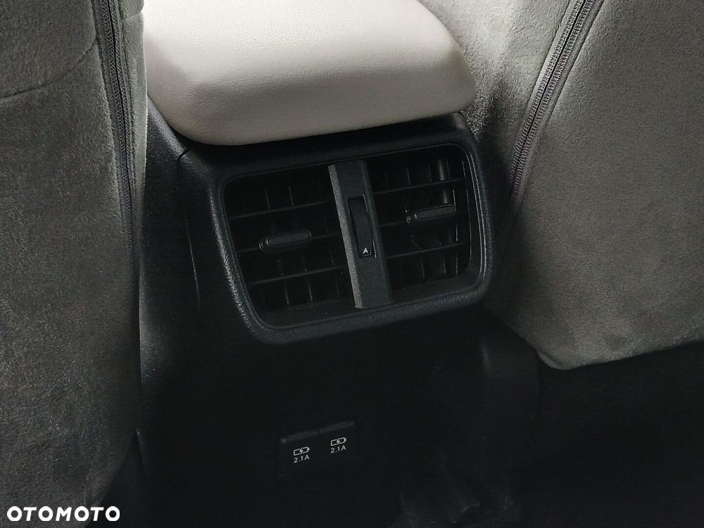 Lexus UX 250h GPF Business Edition 2WD - 36