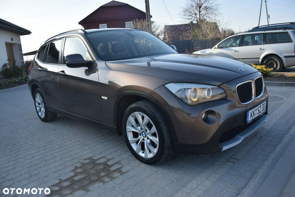 BMW X1 xDrive20d - 9