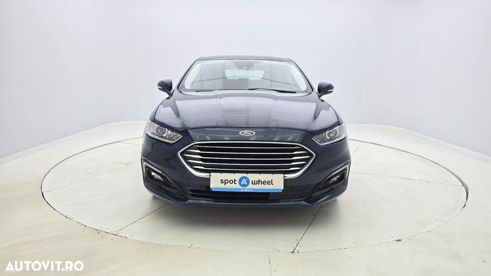 Ford Mondeo - 4