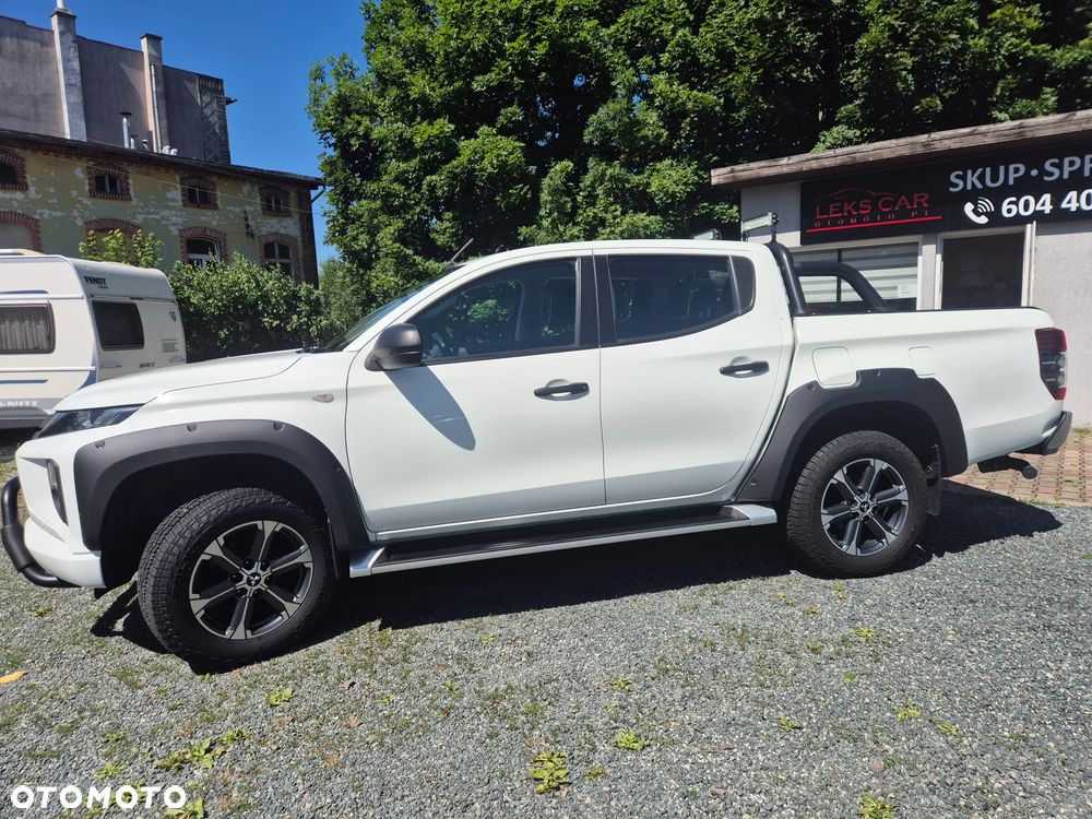 Mitsubishi L200 Pick Up 4x4 S&S Autm Double Cab Plus - 9