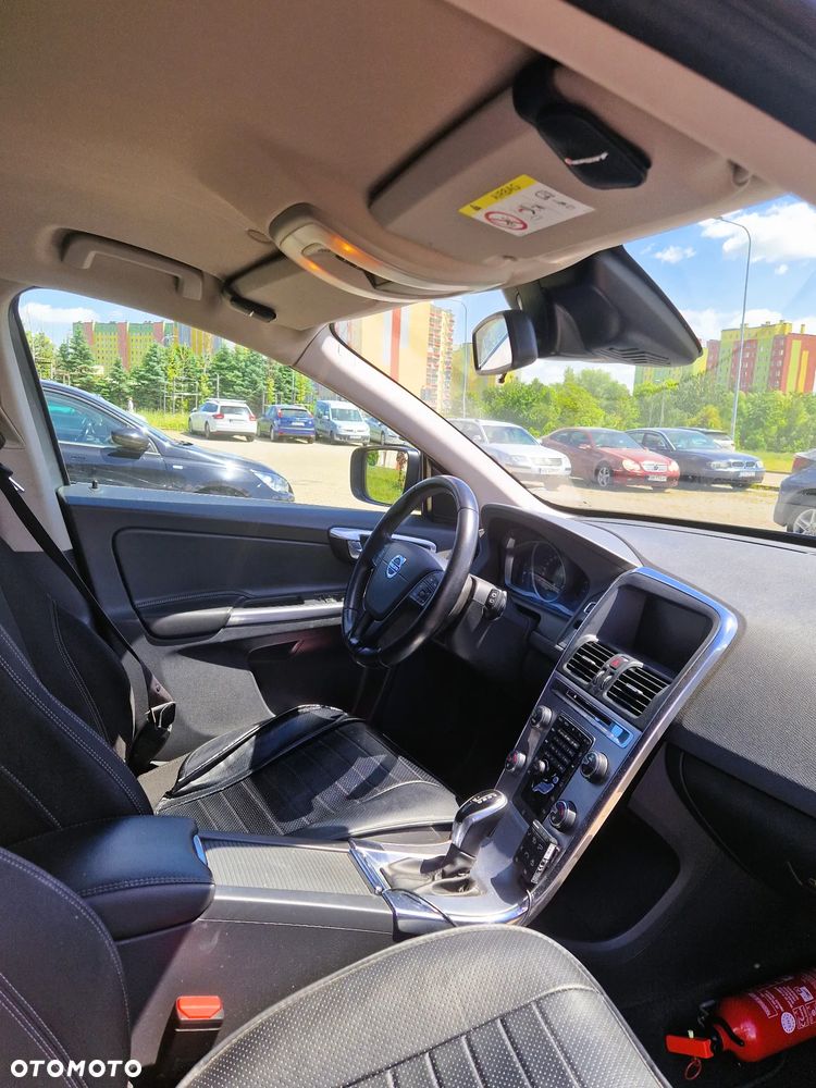 Volvo XC 60 D3 Drive-E Summum - 12