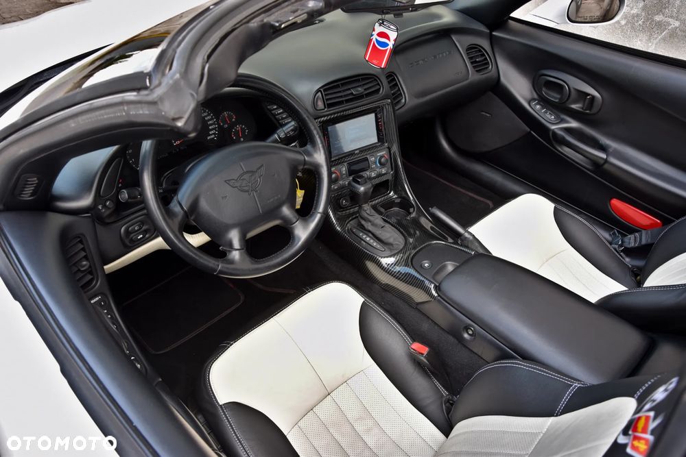 Chevrolet Corvette Coupe Automatik SB - 16