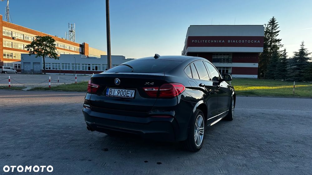BMW X4 xDrive20i - 8