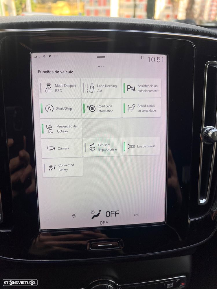 Volvo XC 40 1.5 T3 R-Design Tech Edition - 14