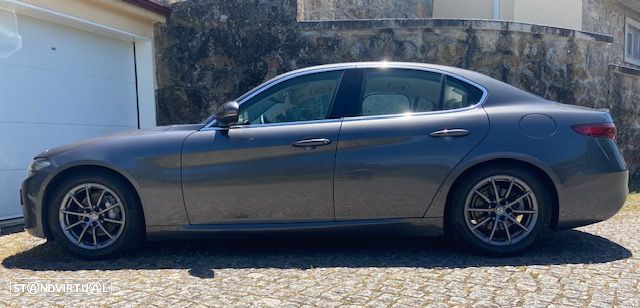Alfa Romeo Giulia 2.2 D Super AT8 - 3