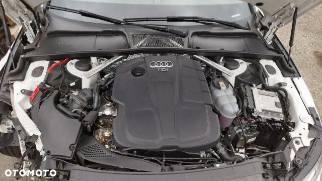 Audi A4 Avant 2.0 TDI S tronic quattro design - 7